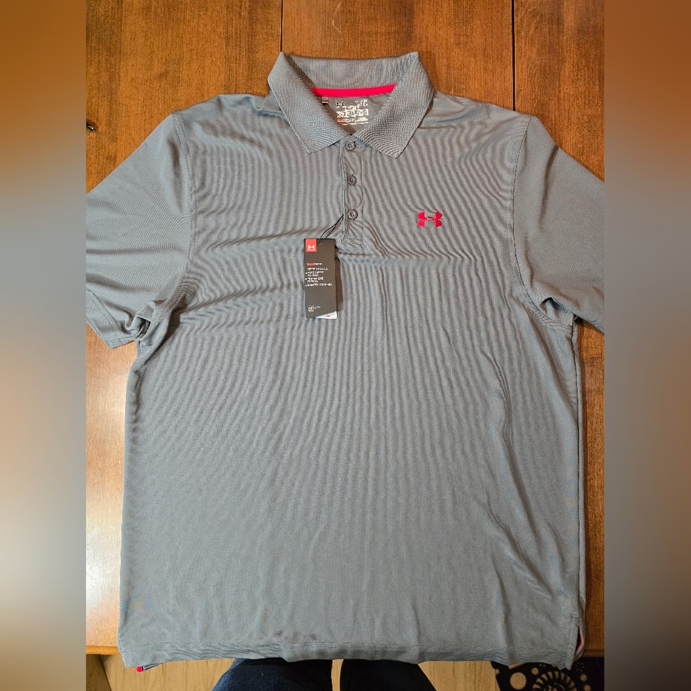 Under Armour Lightweight Grey Polo; Loose Fitted XL/TG
